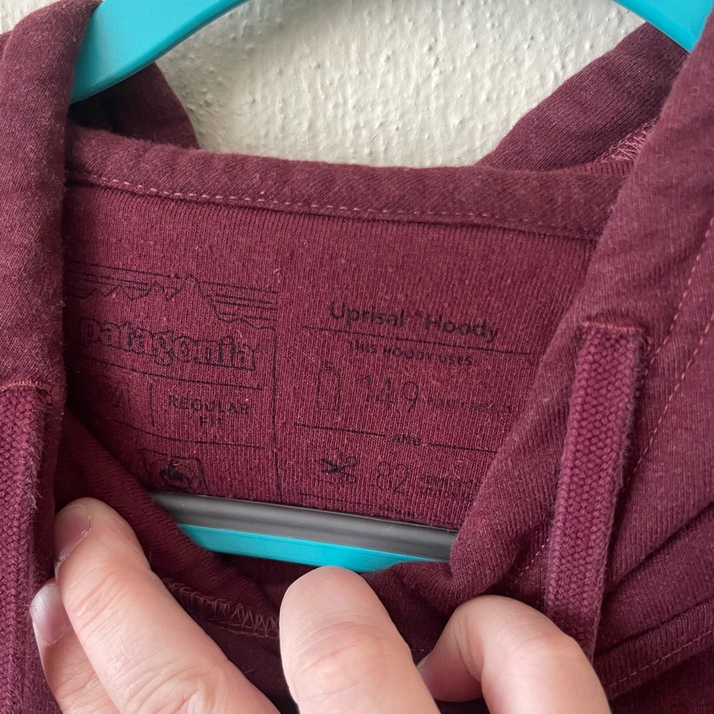 Patagonia Burgundy Hoodie - Picture 6 of 9